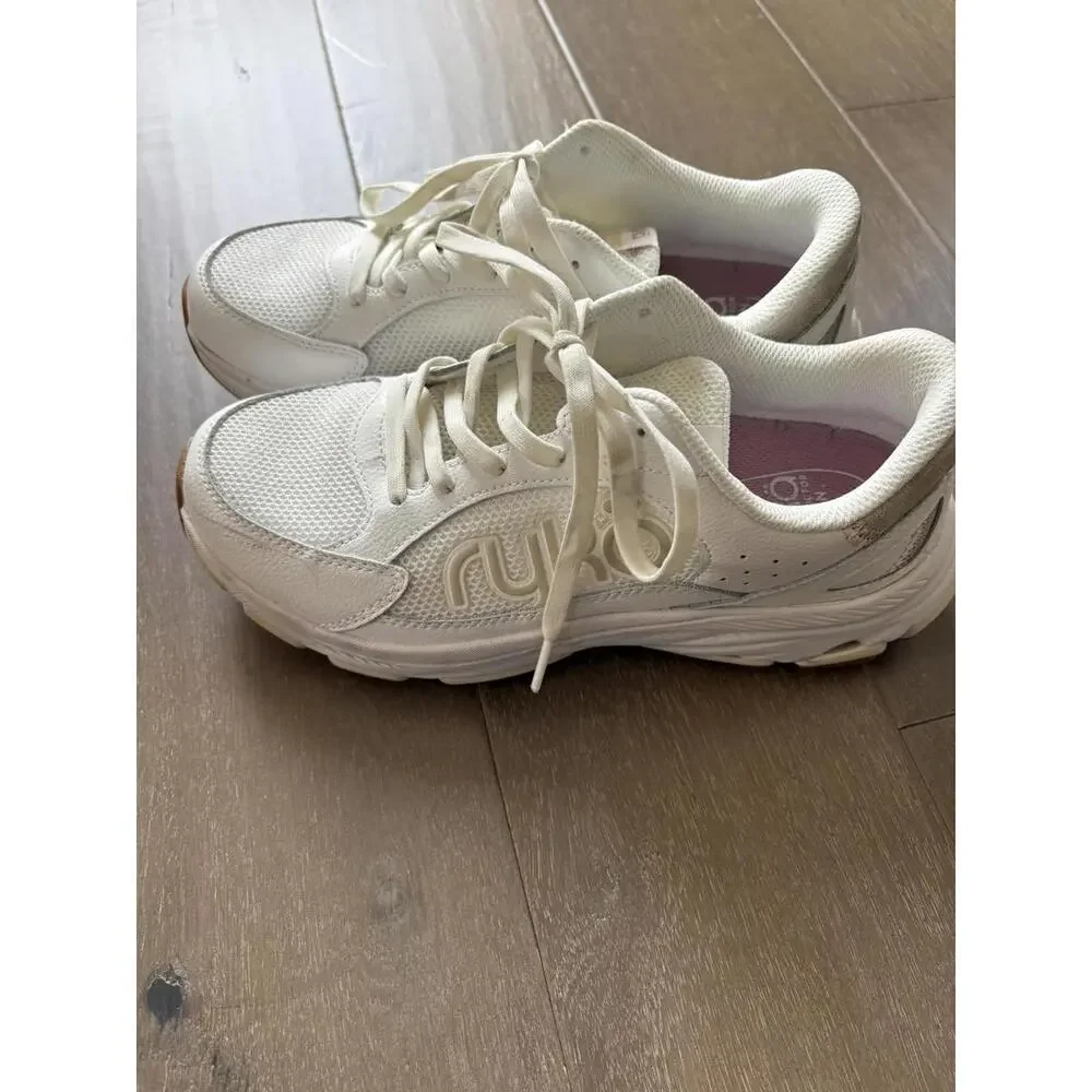 Ryka Devotion X Max Classic Walking Sneaker 8.5 Wide Width